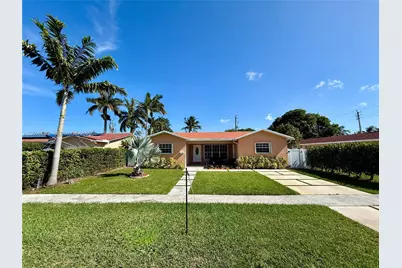 206 SE 3rd Pl, Dania Beach, FL 33004 - Photo 7