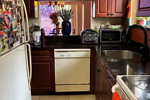 2828 NW 80th Ave, Sunrise, FL 33322 - Photo 11
