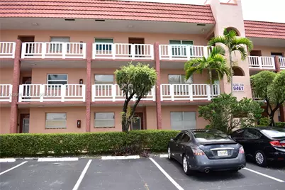 9461 Sunrise Lakes Blvd #103, Sunrise, FL 33322 - Photo 1