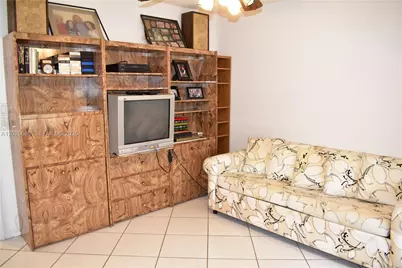 9461 Sunrise Lakes Blvd #103, Sunrise, FL 33322 - Photo 21