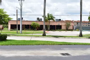9461 Sunrise Lakes Blvd, Sunrise, FL 33322 - Photo 35