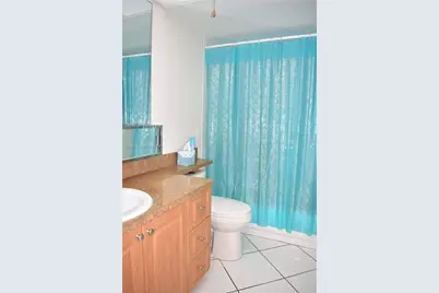 9461 Sunrise Lakes Blvd #103, Sunrise, FL 33322 - Photo 25