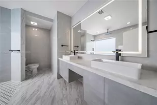 18451 NW 13th St, Pembroke Pines, FL 33029 - Photo 21