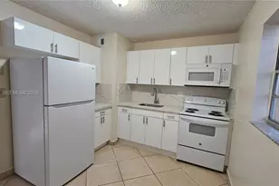 1235 NW 6th St, Miami, FL 33125 - Photo 5