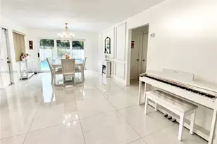 411 SW 10th Terrace, Hallandale Beach, FL 33009 - Photo 9