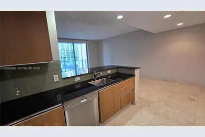 1060 Brickell Ave #1503, Miami, FL 33131 - Photo 9