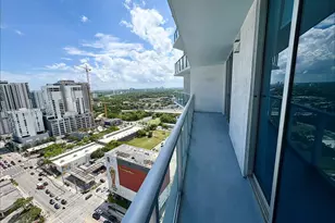185 SW 7th St, Miami, FL 33130 - Photo 15