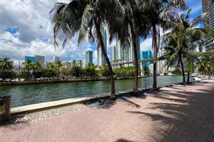 185 SW 7th St, Miami, FL 33130 - Photo 29
