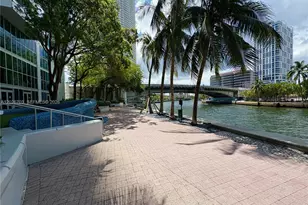 185 SW 7th St, Miami, FL 33130 - Photo 35