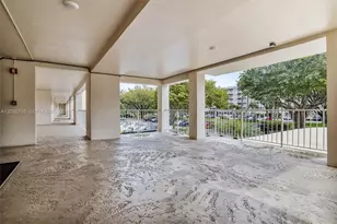 2651 S Course Dr, Pompano Beach, FL 33069 - Photo 25