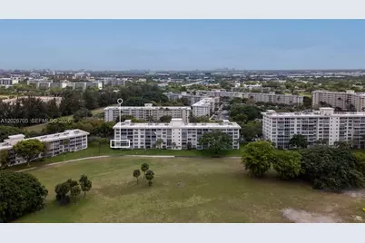 2651 S Course Dr #201, Pompano Beach, FL 33069 - Photo 35