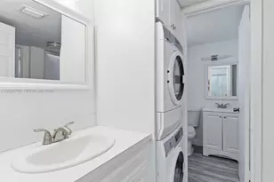 210 Fontainebleau Blvd, Miami, FL 33172 - Photo 7