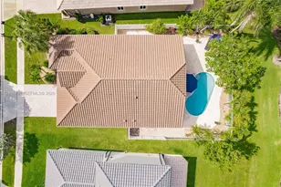 180 SW 167th Ave, Pembroke Pines, FL 33027 - Photo 31