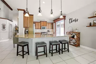 180 SW 167th Ave, Pembroke Pines, FL 33027 - Photo 11