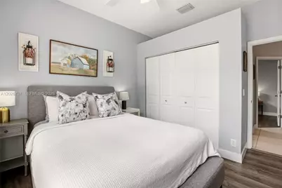 180 SW 167th Ave, Pembroke Pines, FL 33027 - Photo 21