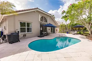 180 SW 167th Ave, Pembroke Pines, FL 33027 - Photo 25