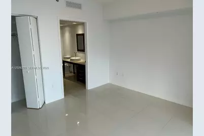 495 Brickell Ave #3203, Miami, FL 33131 - Photo 13