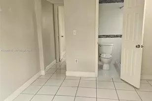 3431 SW 4th St, Miami, FL 33135 - Photo 13