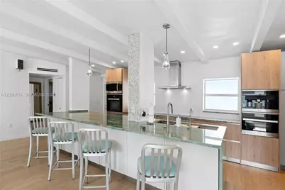 325 Ocean Dr #502, Miami Beach, FL 33139 - Photo 7