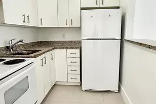 42 SW 14th St, Dania Beach, FL 33004 - Photo 9