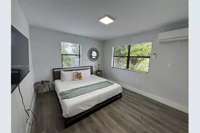 584 NW 30th St #3, Miami, FL 33127 - Photo 3
