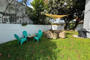 584 NW 30th St, Miami, FL 33127 - Photo 7