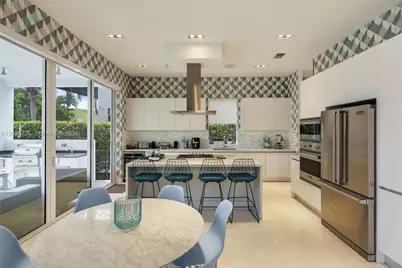 7441 NW 102nd Ct, Doral, FL 33178 - Photo 15