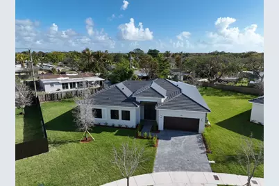 9630 SW 208th Ter, Cutler Bay, FL 33189 - Photo 3