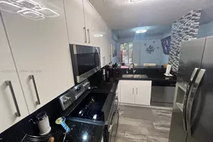 943 SW 143rd Terrace, Pembroke Pines, FL 33027 - Photo 19