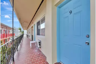 1135 Euclid Ave #202, Miami Beach, FL 33139 - Photo 3