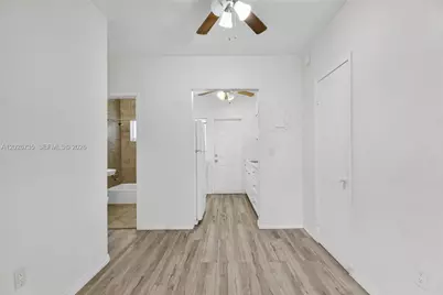 1135 Euclid Ave #202, Miami Beach, FL 33139 - Photo 9