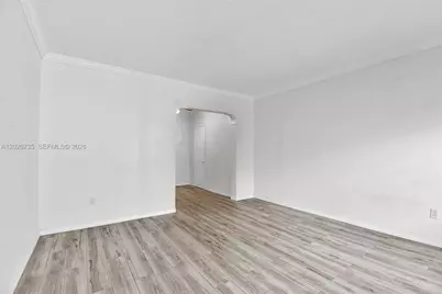 1135 Euclid Ave #202, Miami Beach, FL 33139 - Photo 5