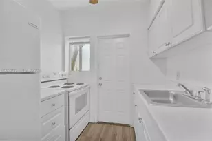 1135 Euclid Ave, Miami Beach, FL 33139 - Photo 13