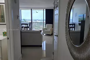20379 W Country Club Dr, Aventura, FL 33180 - Photo 19