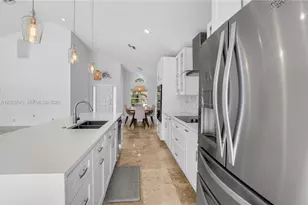 9646 Via Emilie, Boca Raton, FL 33428 - Photo 13
