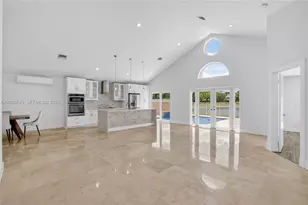 9646 Via Emilie, Boca Raton, FL 33428 - Photo 15