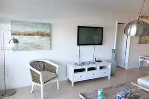 5151 Collins Ave, Miami Beach, FL 33140 - Photo 35