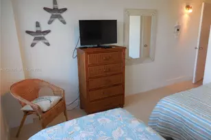 5151 Collins Ave, Miami Beach, FL 33140 - Photo 25