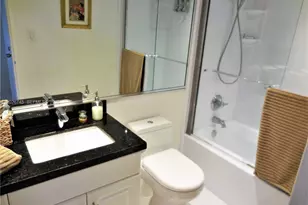 5151 Collins Ave, Miami Beach, FL 33140 - Photo 19