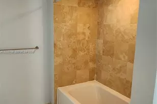 1745 E Hallandale Beach Blvd, Hallandale Beach, FL 33009 - Photo 23