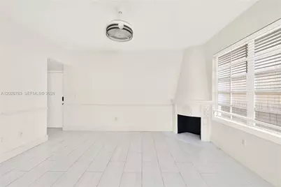 610 8th St #102R, Miami Beach, FL 33139 - Photo 5