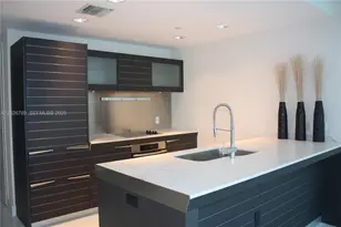 200 Biscayne Blvd Way, Miami, FL 33131 - Photo 3