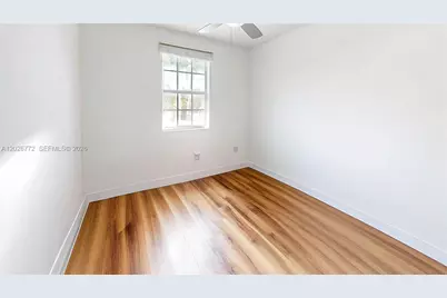 11866 SW 152nd Pl, Miami, FL 33196 - Photo 27