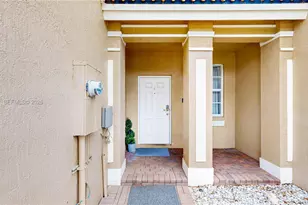 11866 SW 152nd Pl, Miami, FL 33196 - Photo 5