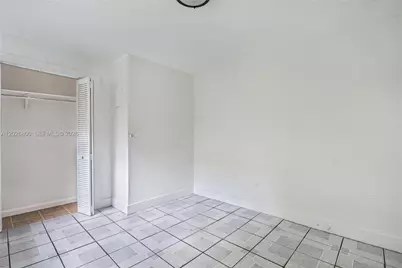 821 NW 36th Ave, Miami, FL 33125 - Photo 41
