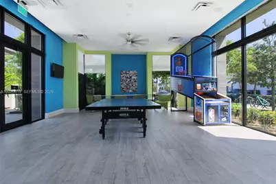 4718 NW 83rd Pkwy, Doral, FL 33166 - Photo 31