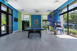 4718 NW 83rd Pkwy, Doral, FL 33166 - Photo 31