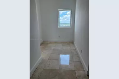 15051 Royal Oaks Ln #1401, North Miami, FL 33181 - Photo 11