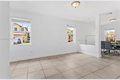 8610 NW 110th Ave, Doral, FL 33178 - Photo 39