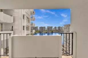 2750 NE 183rd St, Aventura, FL 33160 - Photo 29